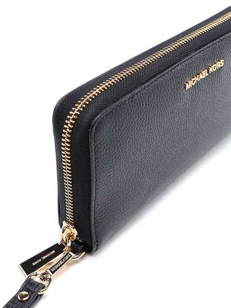 michael kors jet set travel continental wallet navy|michael kors travel continental wallet.